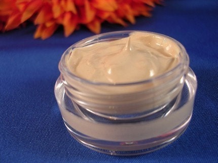 Organic Liquid Mineral Makeup Foundation Natural Acne Safe Liquid Makeup  Hyaluronic acid Vegan Foundation in COOL/NEUTRAL LIGHT