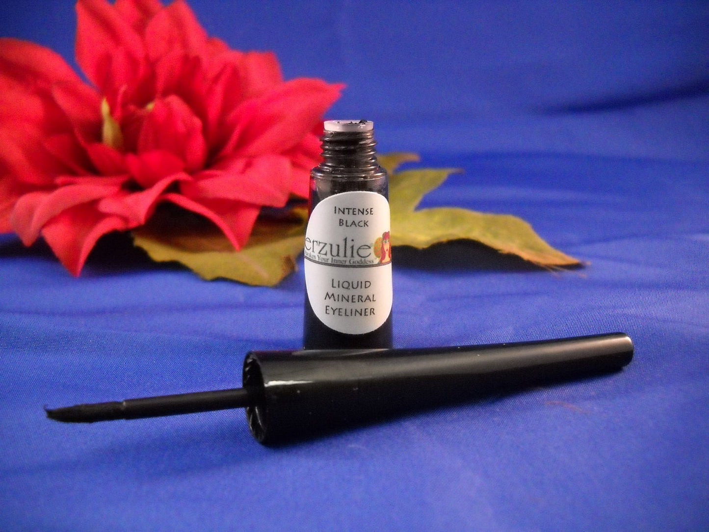 Organic Mineral Liquid Eyeliner in INTENSE BLACK |  Unscented | Non Toxic Eyeliner | Cruelty Free | Easy to apply