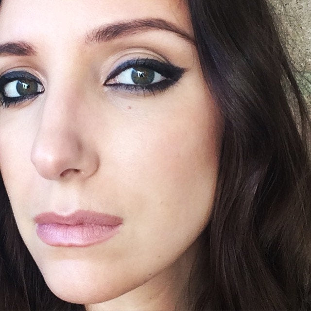 Organic Liquid Mineral Makeup Foundation Natural Acne Safe Liquid Makeup  Hyaluronic acid Vegan Foundation in COOL/NEUTRAL LIGHT